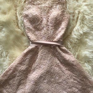 Rose dress, size 6